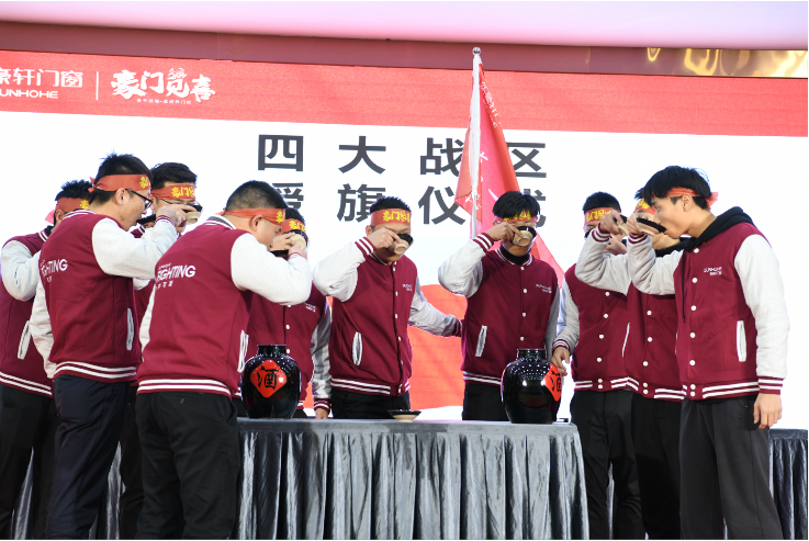 福建篮球队斩获连胜，气势如虹屹立榜首